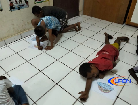 Bermain & Belajar 18