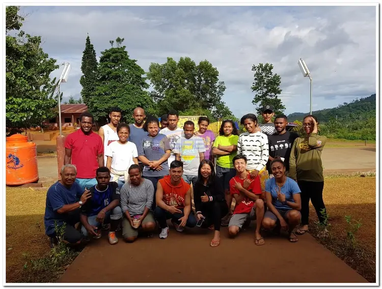 Team sukarelawan & Ketua YABN Bpk. Reamon.Salmon